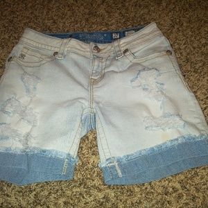 Miss Me shorts size 27